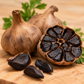Bio-Schwarze-Knoblauchzehen aus Korsika